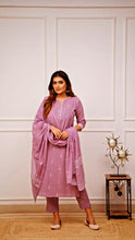 Load image into Gallery viewer, Dark Pinkish Lavender Kurta Pant Set With Dupatta
