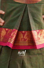 Load image into Gallery viewer, Preorder: Suttis - Manthalir Green And Reddish Maroon Pavadai Sattai
