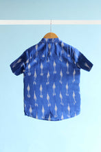 Load image into Gallery viewer, Boys Ikat Shirt - Blue
