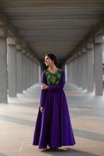 Load image into Gallery viewer, Preorder: Karandhai  Maxi Dress
